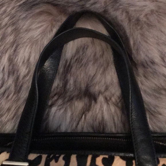 Leopard Print Handbag - Picture 3 of 8